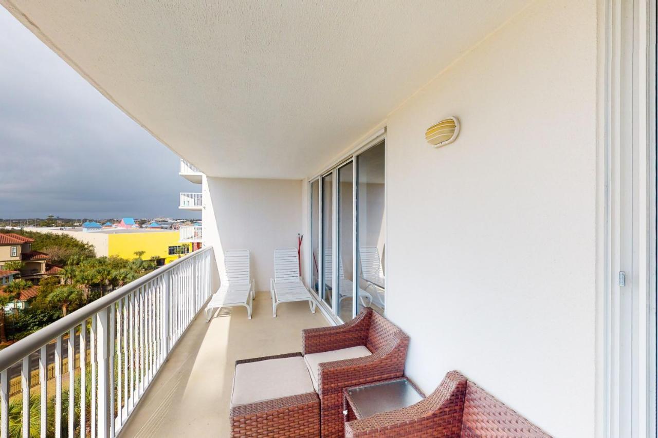 The Terrace At Pelican 504